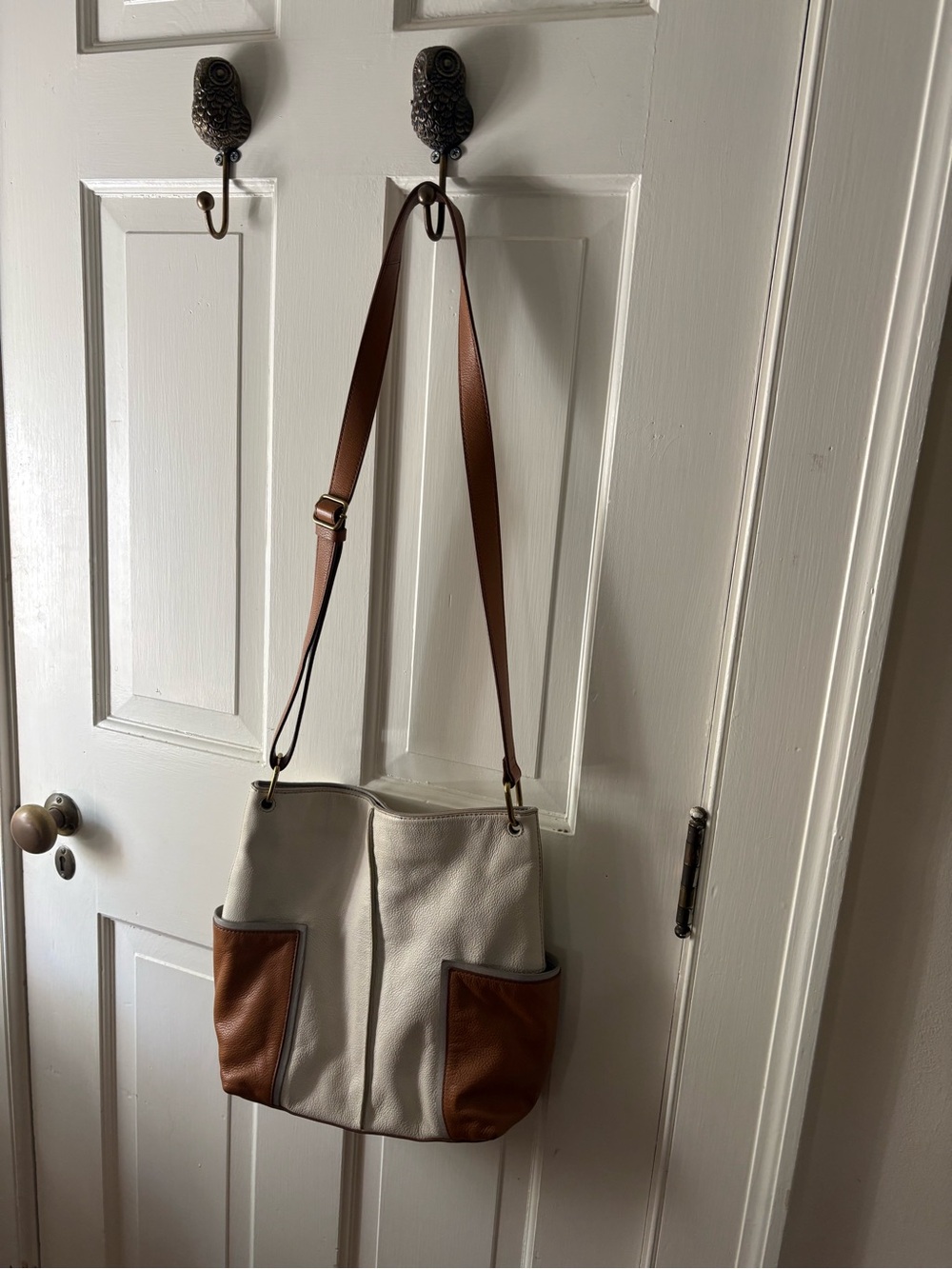 Fossil Cream and Brown Leather Crossbody Bag